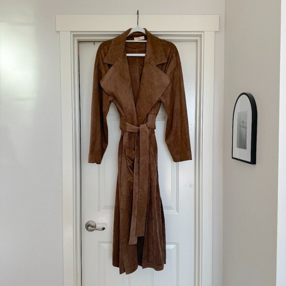 Aeron Trench Coat - Picture 5 of 7